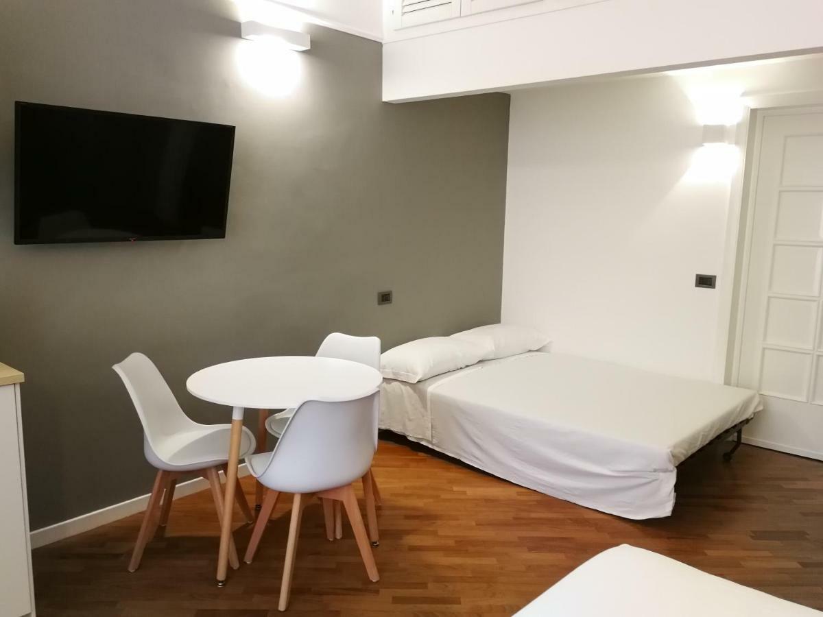 Carulli 69 - Flexible Check-In Apartments Бари Экстерьер фото