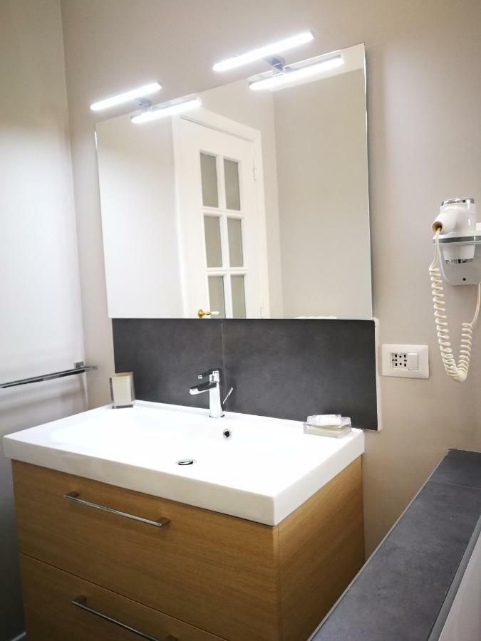 Carulli 69 - Flexible Check-In Apartments Бари Экстерьер фото