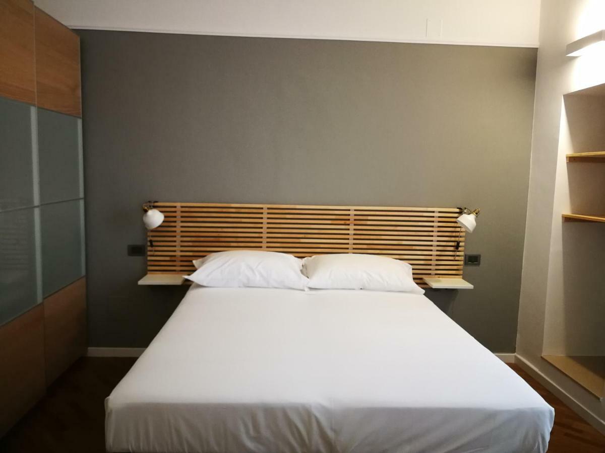 Carulli 69 - Flexible Check-In Apartments Бари Экстерьер фото