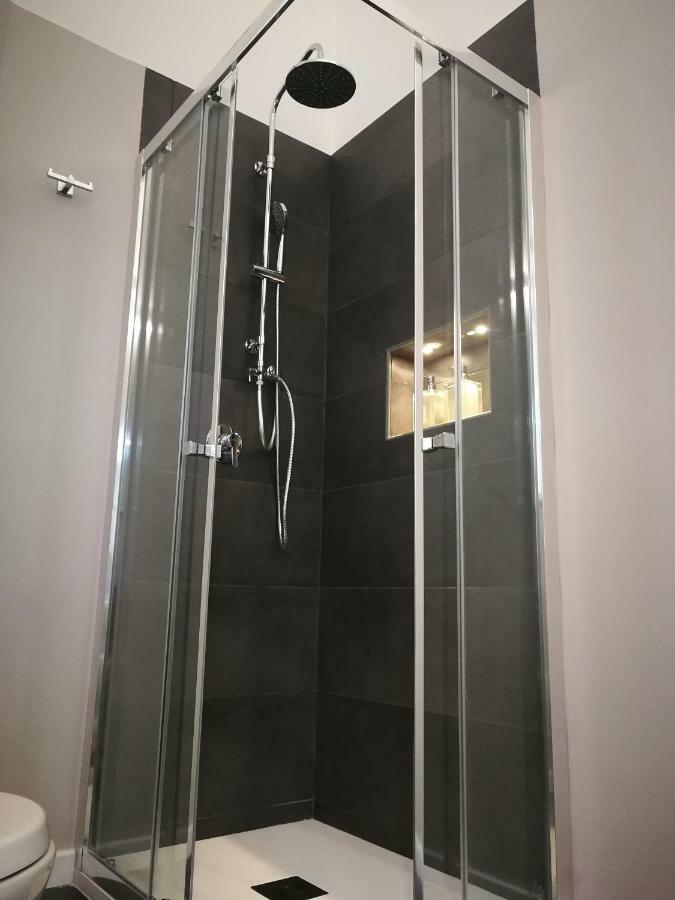 Carulli 69 - Flexible Check-In Apartments Бари Экстерьер фото